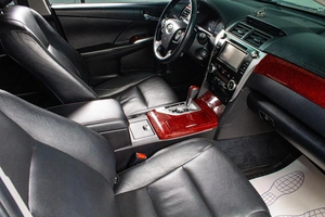Седан Toyota Camry 2012 года, 1829000 рублей, Сургут