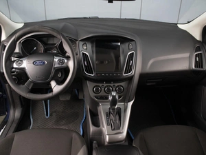 Седан Ford Focus 2012 года, 750000 рублей, Омск