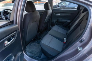 Седан Kia Rio 2018 года, 1389000 рублей, Саратов