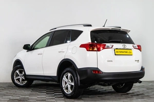 Внедорожник Toyota RAV4 2014 года, 2409000 рублей, Сургут