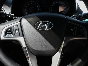 Седан Hyundai Solaris 2011 года, 819000 рублей, Волгоград