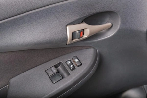 Седан Toyota Corolla 2009 года, 1449000 рублей, Томск