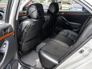 Седан Toyota Avensis 2008 года, 910000 рублей, Краснодар