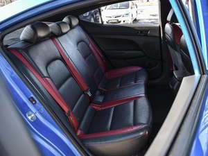 Седан Hyundai Avante 2017 года, 1548000 рублей, Краснодар