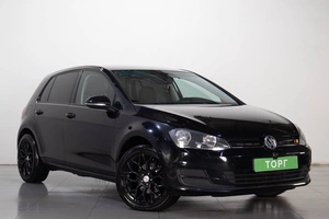Хетчбэк Volkswagen Golf 2013 года, 1179000 рублей, Челябинск