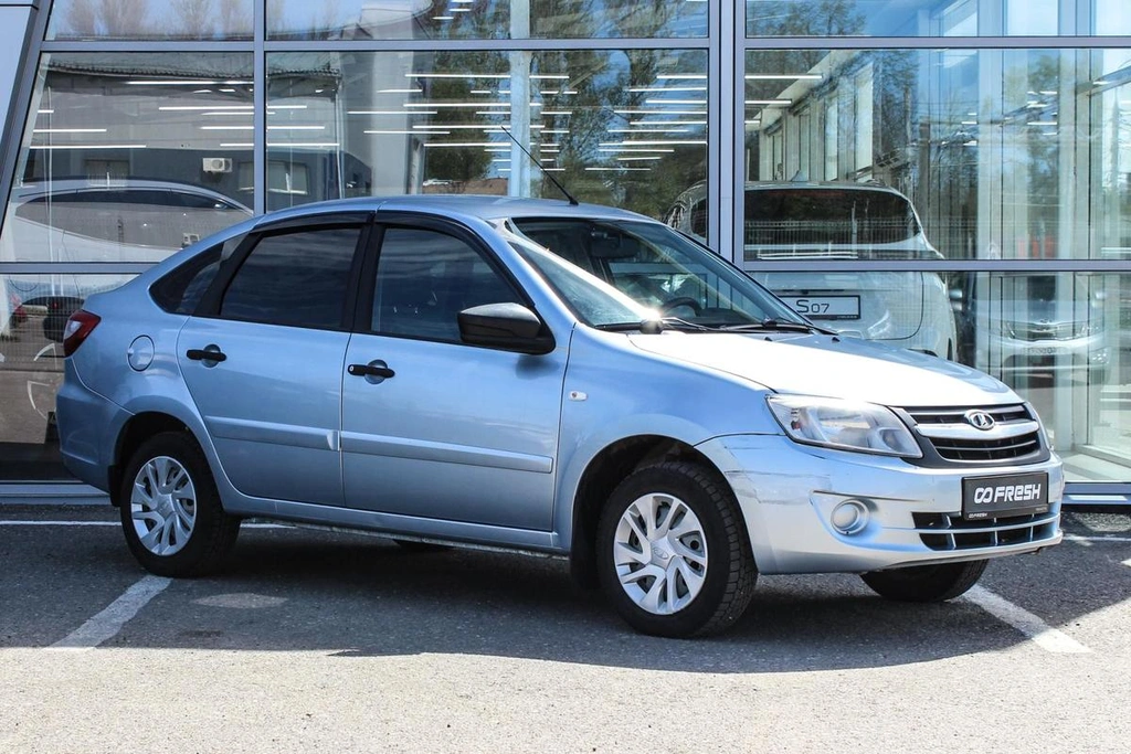Лифтбек ВАЗ (LADA) Granta 2017 года, 620000 рублей, Ярославль