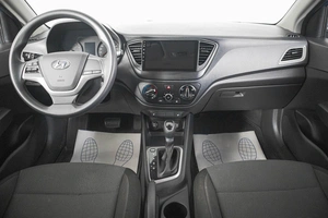 Седан Hyundai Solaris 2019 года, 1459000 рублей, Кемерово