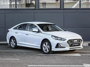 Седан Hyundai Sonata 2018 года, 1348070 рублей, Кирилловка