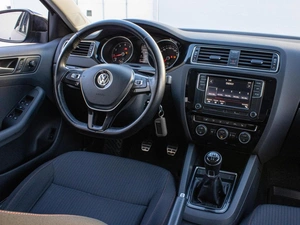 Седан Volkswagen Jetta 2018 года, 1349000 рублей, Петрозаводск