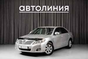 Седан Toyota Camry 2010 года, 1215000 рублей, Красноярск