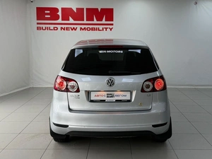 Хэтчбек Volkswagen Golf Plus 2012 года, 1100000 рублей, Смоленск