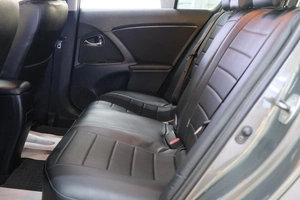 Седан Toyota Avensis 2009 года, 949000 рублей, Омск