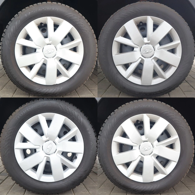 Фото