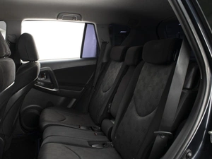 Внедорожник Toyota RAV4 2010 года, 1537000 рублей, Омск