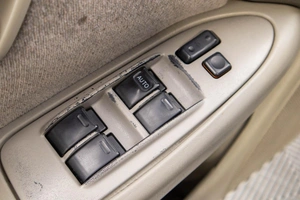 Седан Toyota Camry 2000 года, 649000 рублей, Барнаул