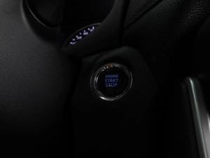 Внедорожник Toyota RAV4 2020 года, 3099000 рублей, Воронеж