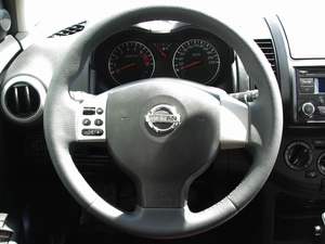 Хетчбэк Nissan Note 2011 года, 779000 рублей, Владимир