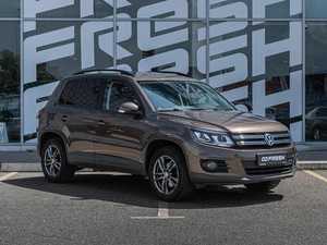 Внедорожник Volkswagen Tiguan 2016 года, 1590000 рублей, Краснодар