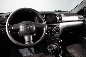 Седан Toyota Corolla 2006 года, 529000 рублей, Сургут