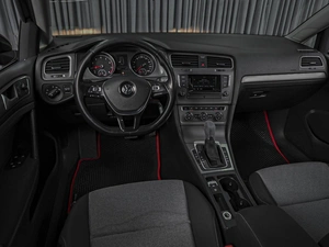 Хетчбэк Volkswagen Golf 2014 года, 1039000 рублей, Ставрополь