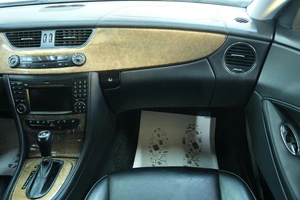 Седан Mercedes-benz CLS-класс 2010 года, 2449000 рублей, Омск