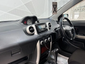 Хетчбэк Toyota Ist 2002 года, 549000 рублей, Красноярск