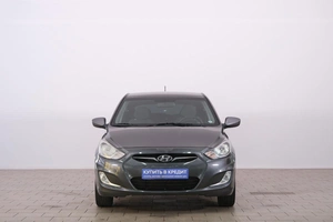 Хетчбэк Hyundai Solaris 2012 года, 639000 рублей, Омск