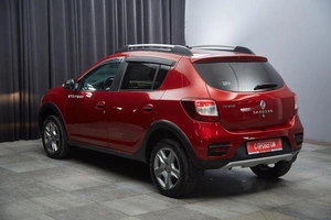 Хетчбэк Renault Sandero Stepway 2019 года, 1199000 рублей, Красноярск