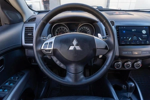 Внедорожник Mitsubishi Outlander 2011 года, 1199000 рублей, Саратов