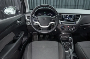 Седан Hyundai Solaris 2017 года, 1127000 рублей, Красноярск