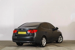 Седан Hyundai Elantra 2009 года, 549000 рублей, Тюмень