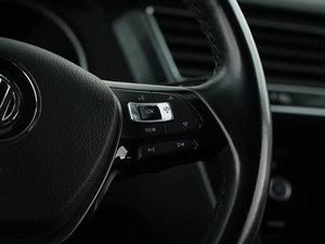 Внедорожник Volkswagen Tiguan 2019 года, 2227196 рублей, Москва