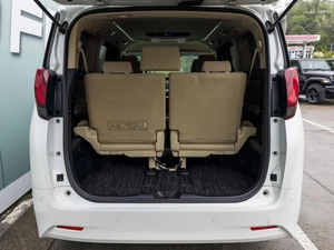 Минивэн Toyota Alphard 2015 года, 4099000 рублей, Большой Сочи