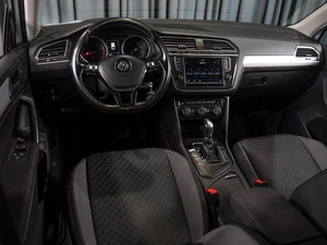 Внедорожник Volkswagen Tiguan 2017 года, 2230000 рублей, Волгоград