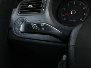 Седан Volkswagen Polo 2012 года, 799000 рублей, Кирилловка