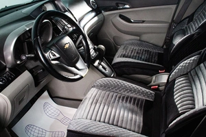 Минивэн Chevrolet Orlando 2012 года, 989000 рублей, Сургут