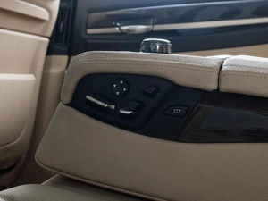 Седан BMW 7 серия 2011 года, 2149000 рублей, Тюмень