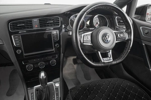Универсал Volkswagen Golf 2014 года, 1299000 рублей, Барнаул