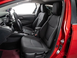 Седан Toyota Corolla 2020 года, 2250000 рублей, Тюмень