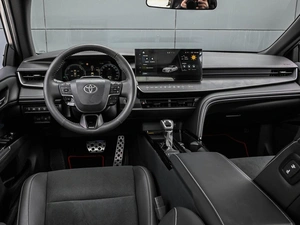 Седан Toyota Camry 2026 года, 4679000 рублей, Кирилловка
