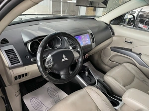 Внедорожник Mitsubishi Outlander 2007 года, 987000 рублей, Солонцы