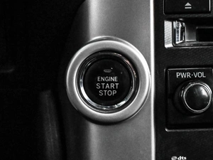 Внедорожник Toyota Land Cruiser Prado 2011 года, 2699000 рублей, Кирилловка