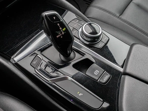 Седан BMW 5 серия 2017 года, 3020000 рублей, Краснодар