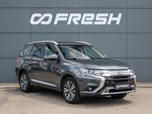 Внедорожник Mitsubishi Outlander 2020 года, 2340000 рублей, Краснодар