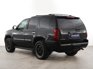 Внедорожник Chevrolet Tahoe 2011 года, 1796444 рублей, Москва