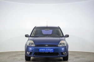 Хетчбэк Ford Fiesta 2005 года, 319000 рублей, Оренбург