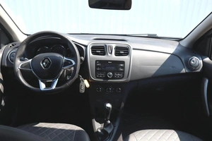 Хэтчбек Renault Sandero 2021 года, 1180000 рублей, Брянск