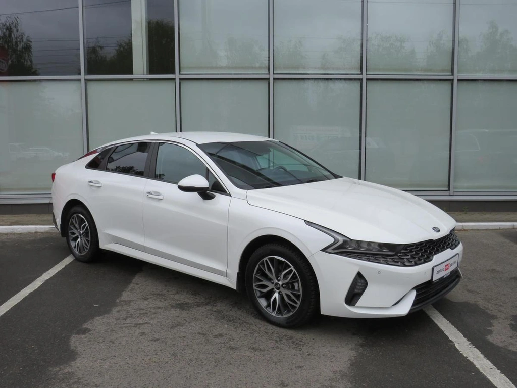 Седан Kia K5 2020 года, 2650000 рублей, Брянск