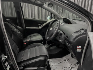 Хетчбэк Toyota Vitz 2010 года, 550000 рублей, Красноярск