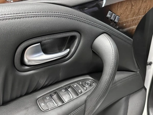 Внедорожник Infiniti QX80 2013 года, 3387000 рублей, Красноярск